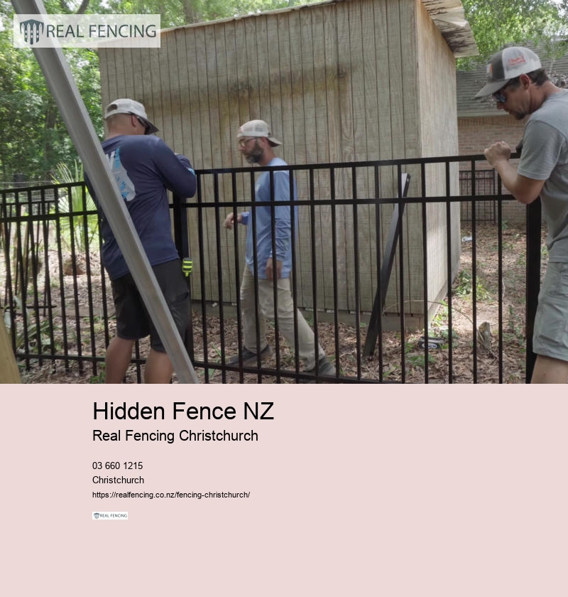 commercial fence contractor