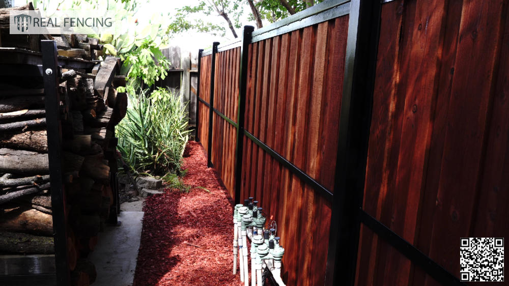 Powder-Coated Fences